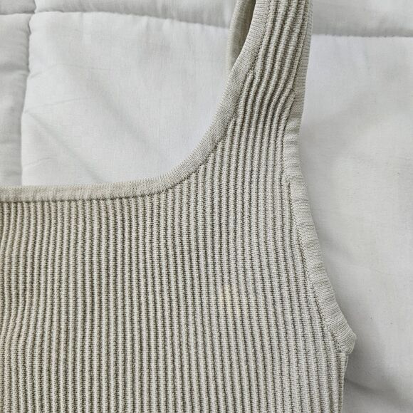 Babaton Aritzia Crop Top XXS Matte Pearl Ribbed Tank Sculpt Knit Stretch - Picture 8 of 8